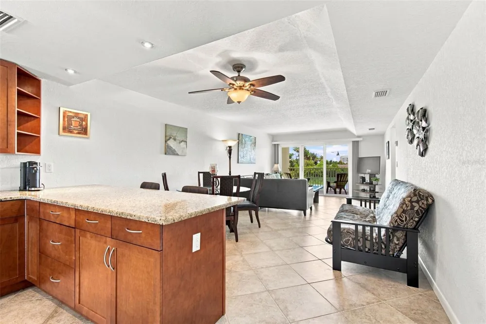 12100 CAPRI CIRCLE S #204 Treasure Island, FL 33706