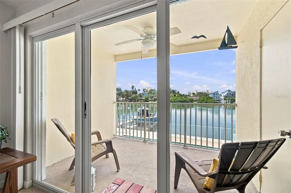 12100 CAPRI CIRCLE S #204 Treasure Island, FL 33706