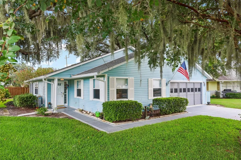 1607 SELKIRK DRIVE Leesburg, FL 34788