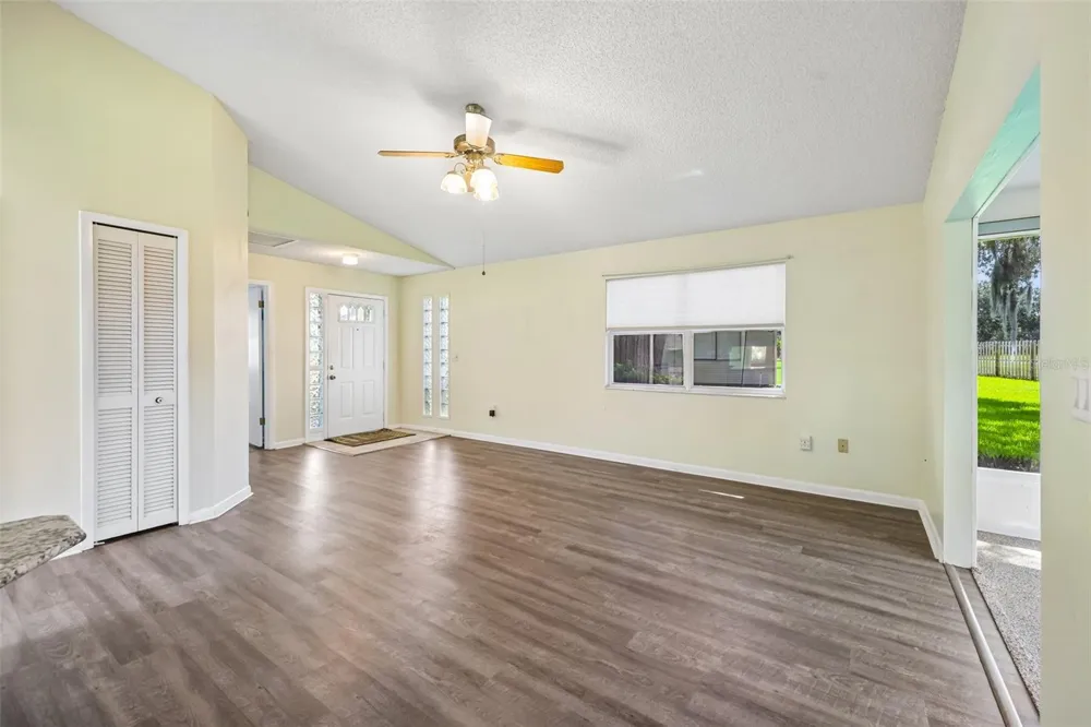 1607 SELKIRK DRIVE Leesburg, FL 34788