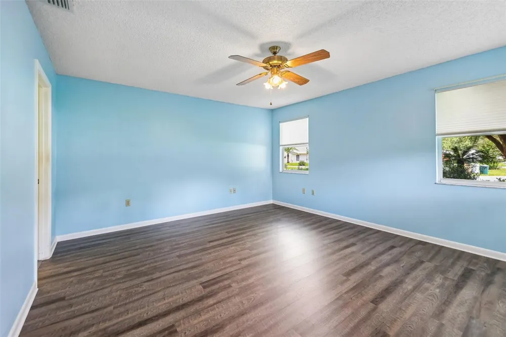1607 SELKIRK DRIVE Leesburg, FL 34788