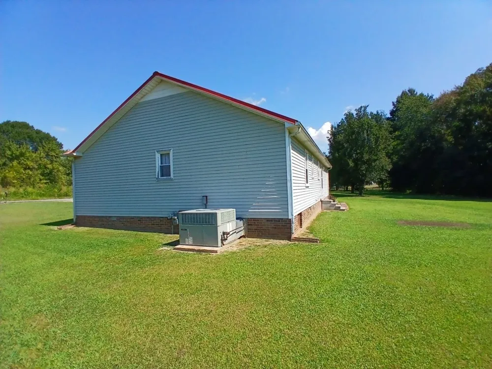 67 Jenkins Dr Fayetteville, TN 37334