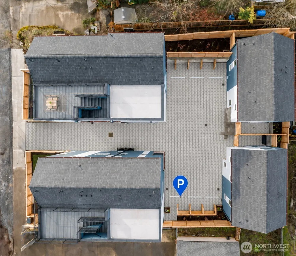 3920 B S Juneau Street Seattle, WA 98118