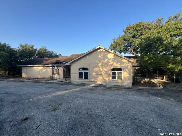 203 WINCHESTER DR Bergheim, TX 78004