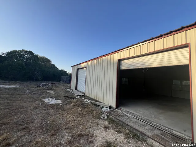 203 WINCHESTER DR Bergheim, TX 78004