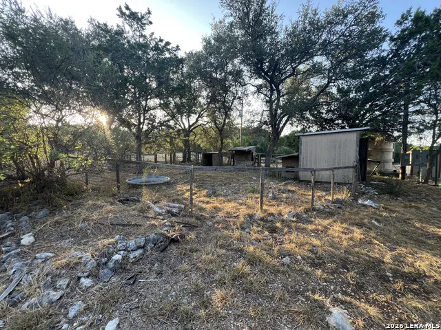 203 WINCHESTER DR Bergheim, TX 78004