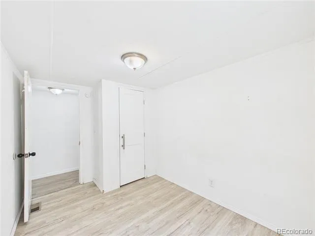 2551 W 92nd Avenue Denver, CO 80260