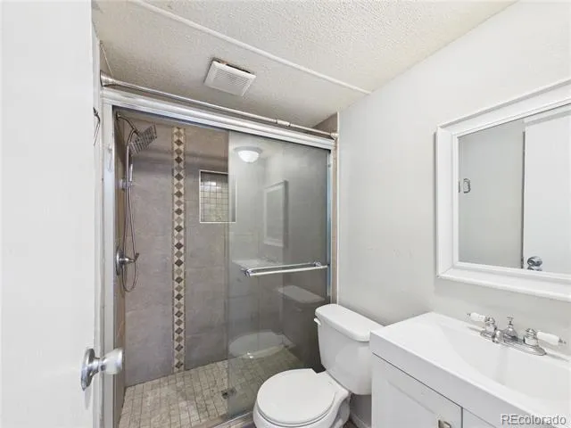 2551 W 92nd Avenue Denver, CO 80260