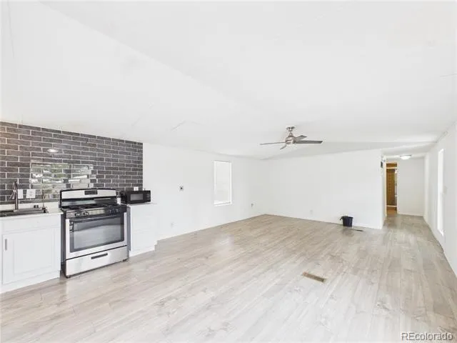 2551 W 92nd Avenue Denver, CO 80260