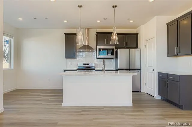 3883 W 83rd Lane Westminster, CO 80031
