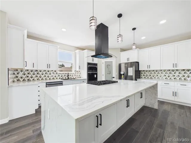 14606 E 26th Place Aurora, CO 80011