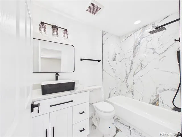14606 E 26th Place Aurora, CO 80011