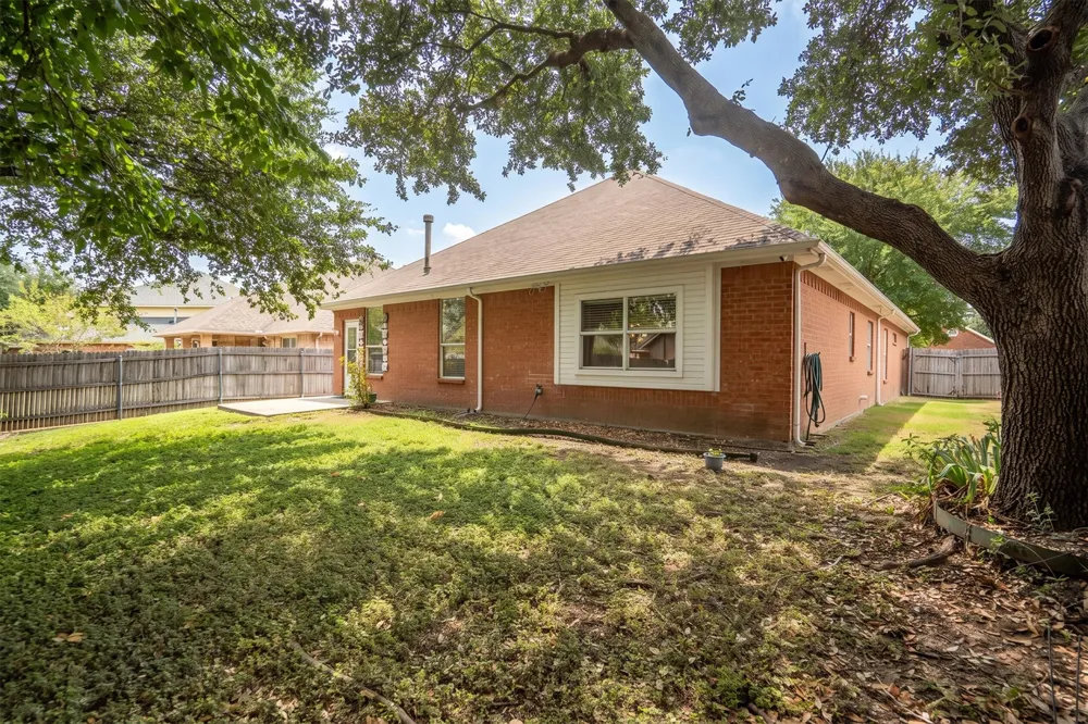 5541 Flynn Court Fort Worth, TX 76137