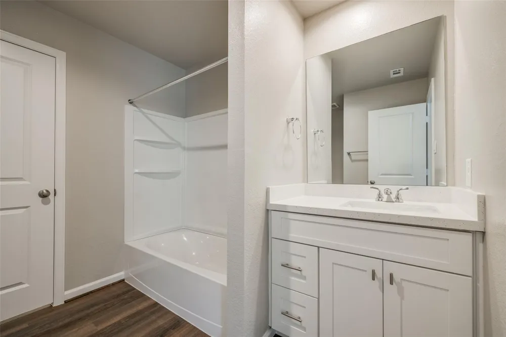 237 Park Place Circle #C Waller, TX 77484