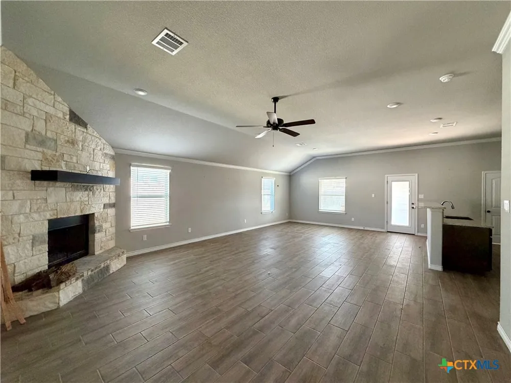 2619 Cowgirl Trail Belton, TX 76513