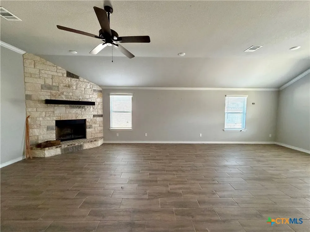 2619 Cowgirl Trail Belton, TX 76513