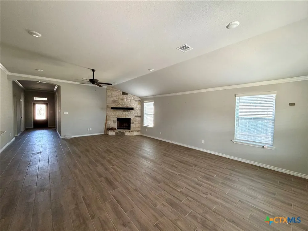 2619 Cowgirl Trail Belton, TX 76513