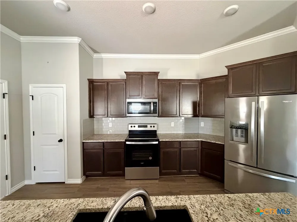2619 Cowgirl Trail Belton, TX 76513