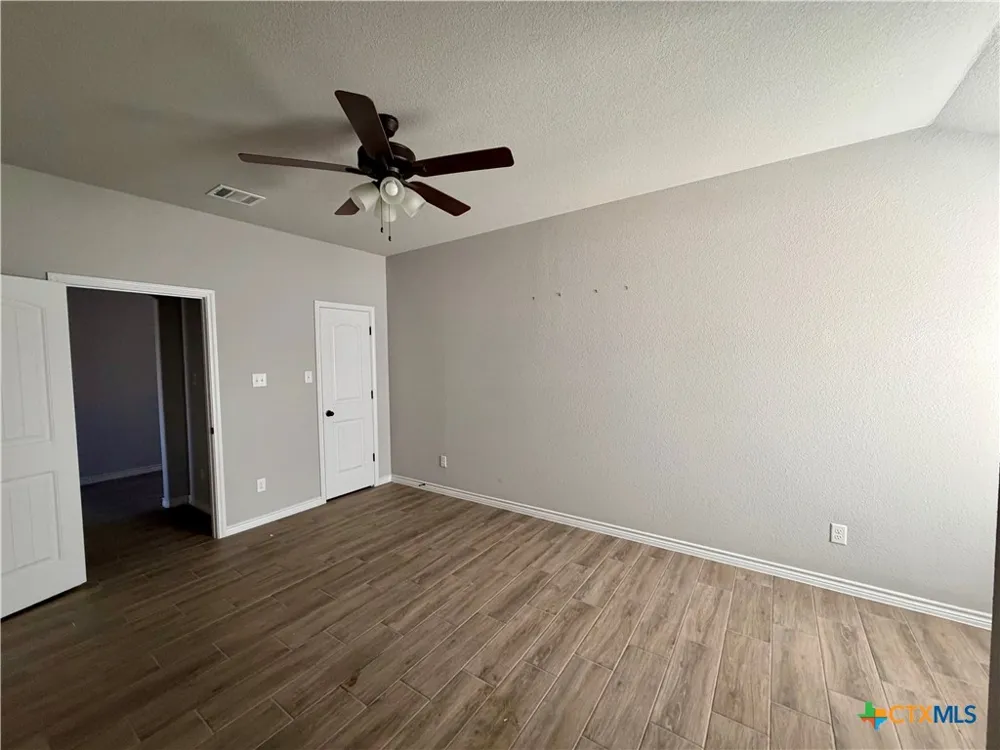 2619 Cowgirl Trail Belton, TX 76513