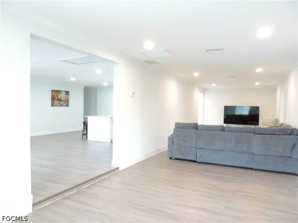 Plumosa Avenue Fort Myers, FL 33908