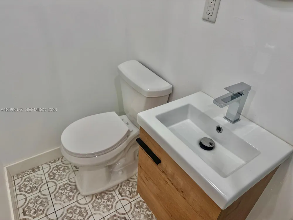 1538 Jefferson St Hollywood, FL 33020