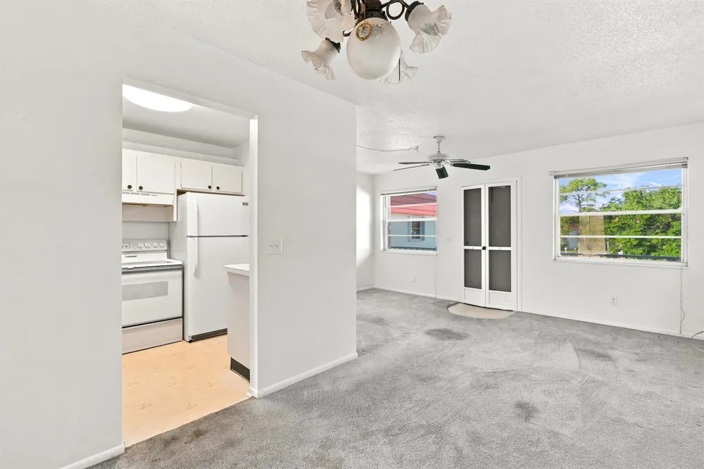 2600 SE OCEAN BOULEVARD #FF-11 Stuart, FL 34996