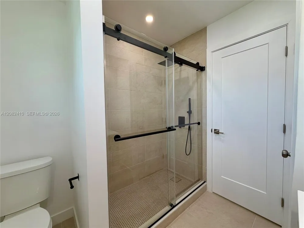 101 SW 4th Ave #0 Hallandale Beach, FL 33009