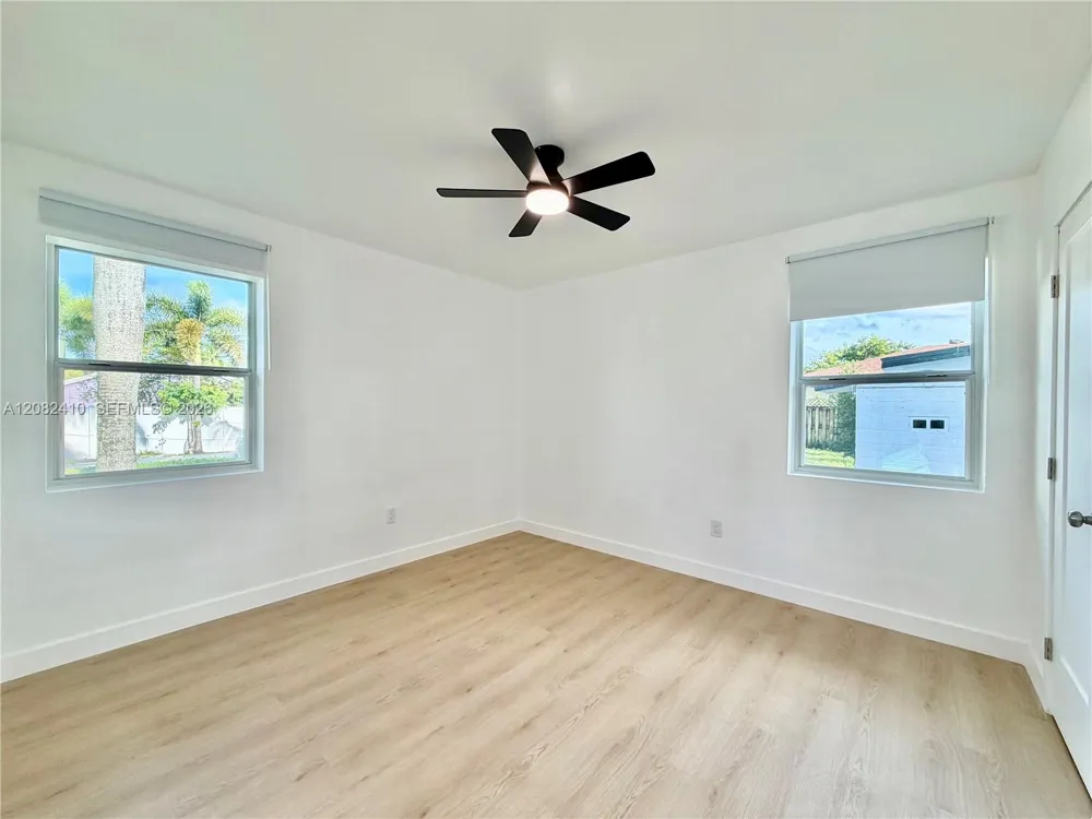 101 SW 4th Ave #0 Hallandale Beach, FL 33009