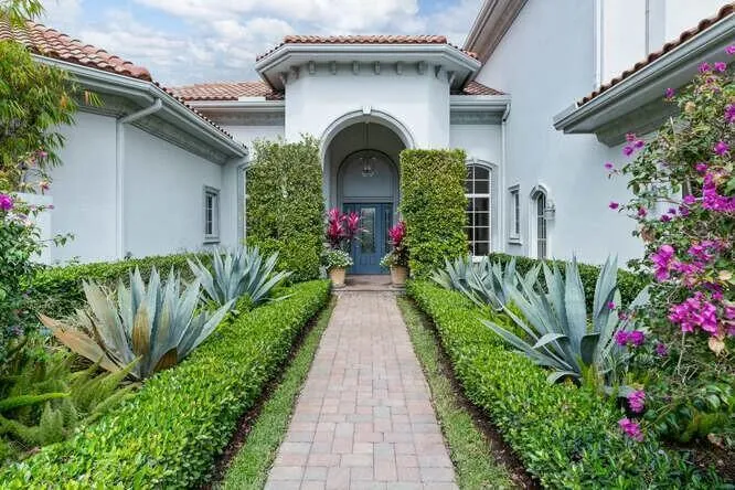 14471 EQUESTRIAN WAY Wellington, FL 33414