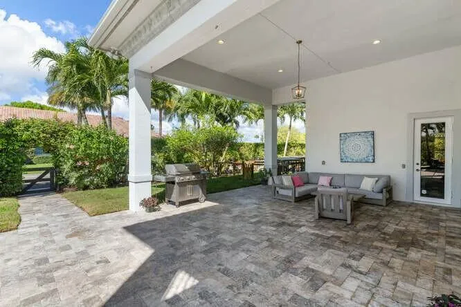 14471 EQUESTRIAN WAY Wellington, FL 33414