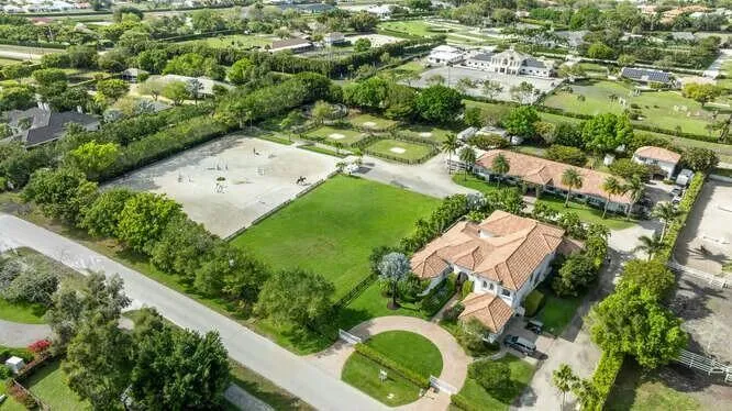 14471 EQUESTRIAN WAY Wellington, FL 33414