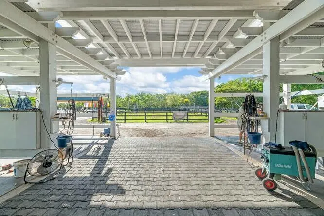 14471 EQUESTRIAN WAY Wellington, FL 33414