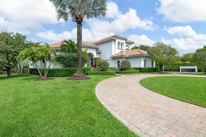 14471 EQUESTRIAN WAY Wellington, FL 33414