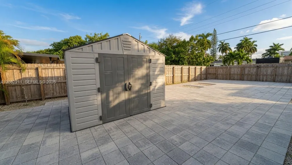 934 32nd Ave Hollywood, FL 33021