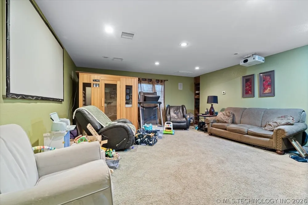 84799 S 4728 ROAD Stilwell, OK 74960