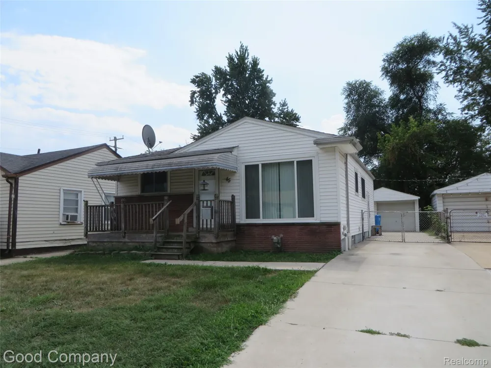 45 W Hudson Avenue Madison Heights City, MI 48071