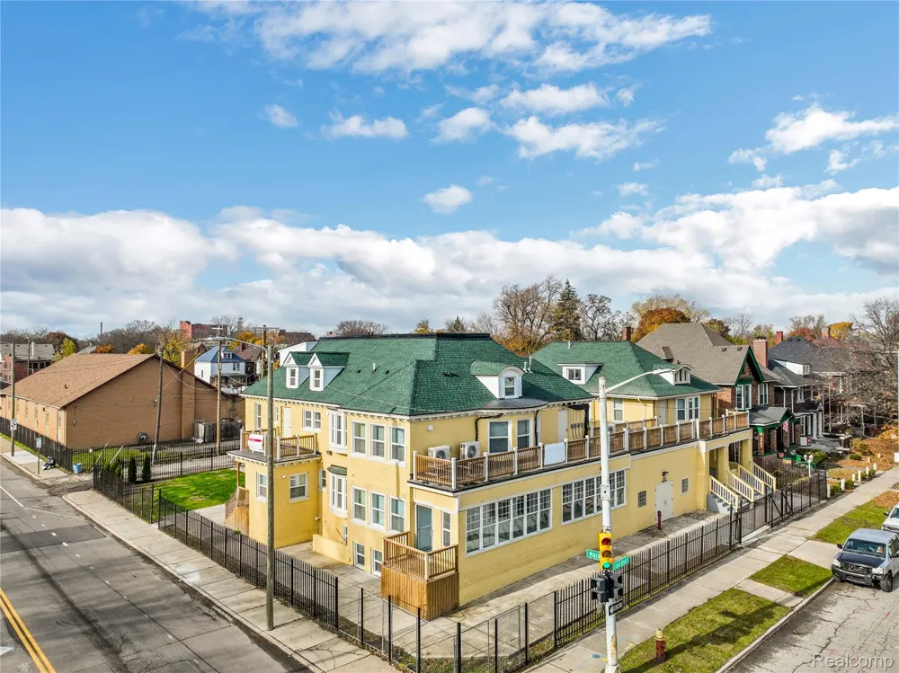 799 East Grand Boulevard #9 Detroit City, MI 48207