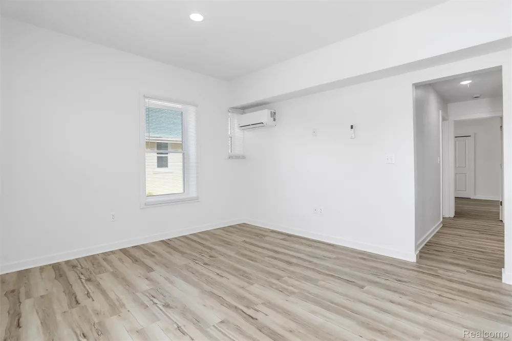 799 East Grand Boulevard #9 Detroit City, MI 48207