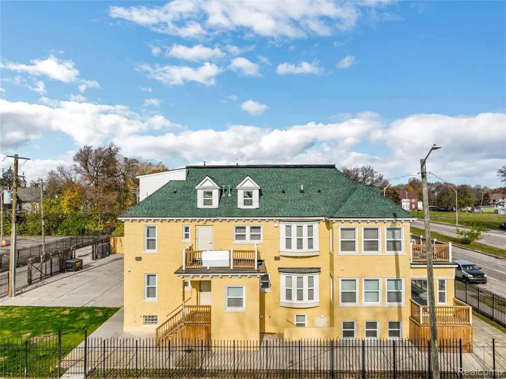 799 East Grand Boulevard #9 Detroit City, MI 48207