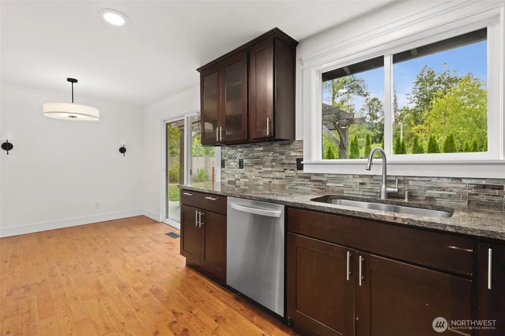 1109 Lewis Lane SE Issaquah, WA 98027