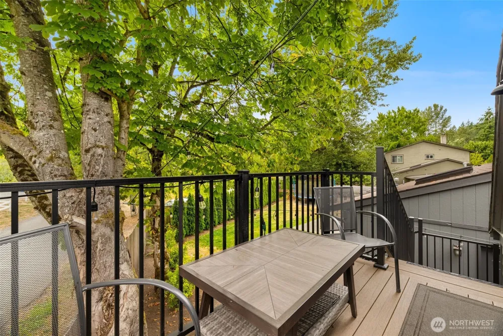 1109 Lewis Lane SE Issaquah, WA 98027