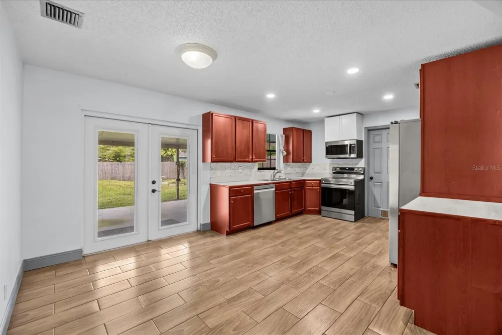 5679 SE INDIGO AVENUE Stuart, FL 34997