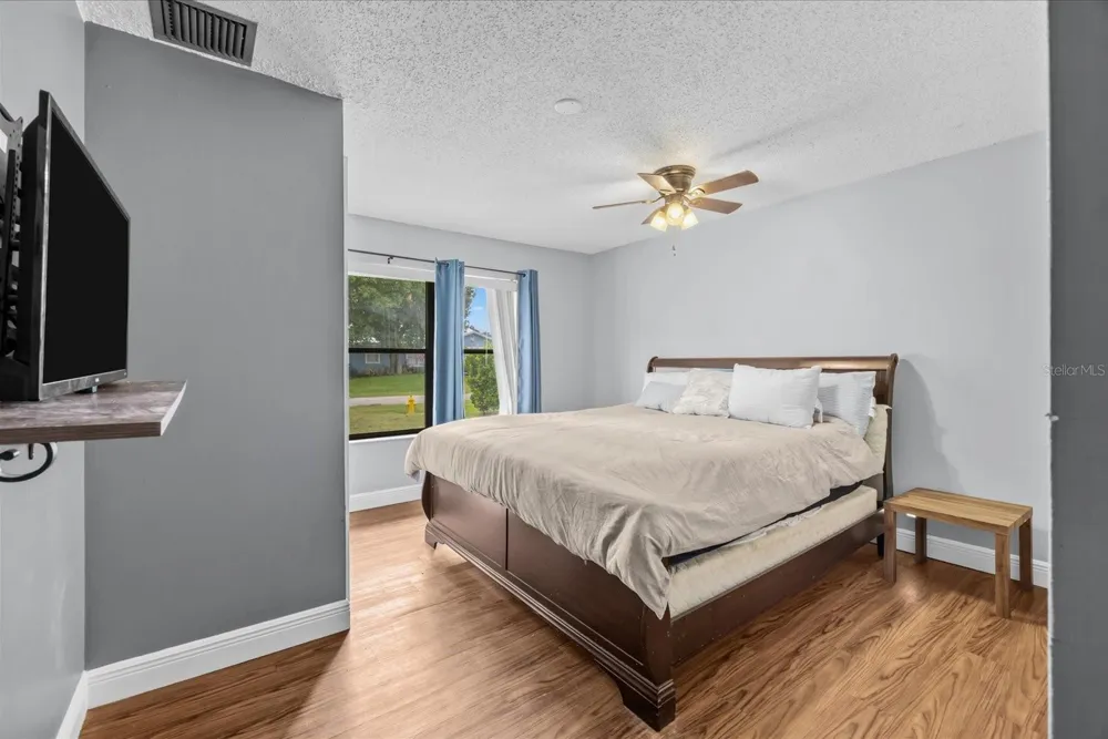 5679 SE INDIGO AVENUE Stuart, FL 34997