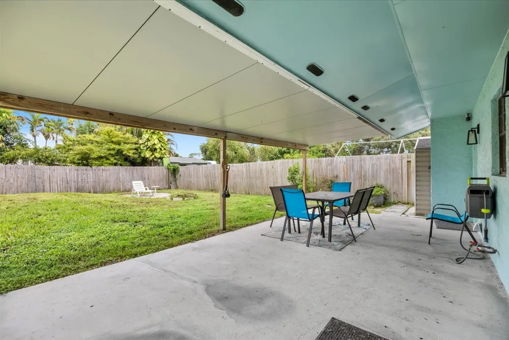 5679 SE INDIGO AVENUE Stuart, FL 34997