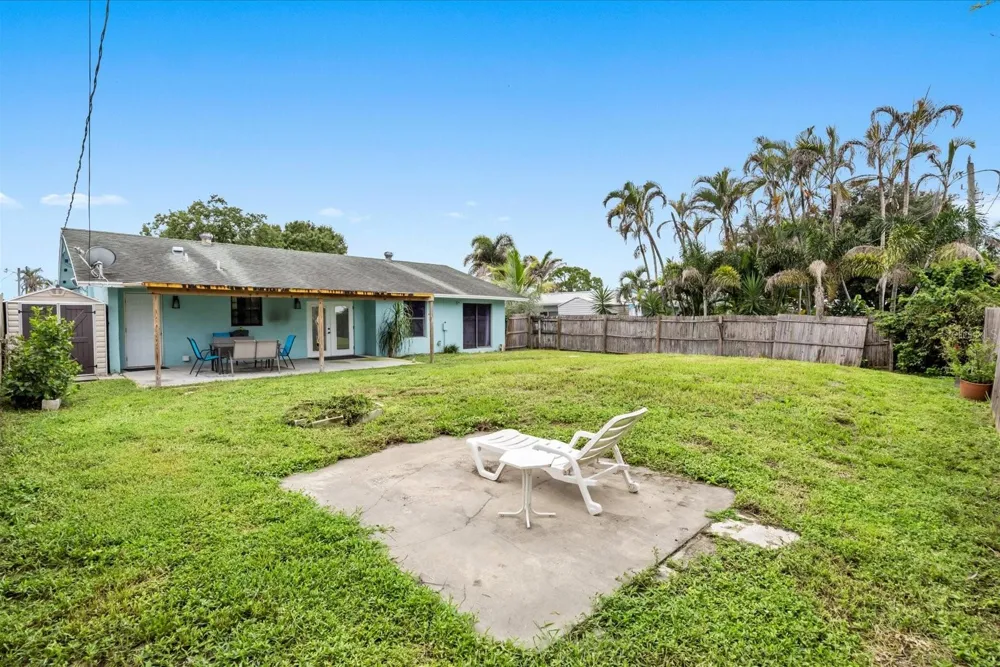 5679 SE INDIGO AVENUE Stuart, FL 34997