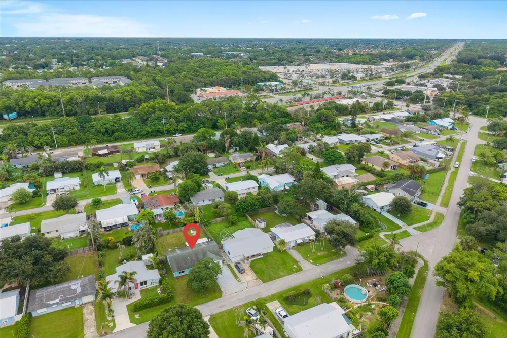 5679 SE INDIGO AVENUE Stuart, FL 34997