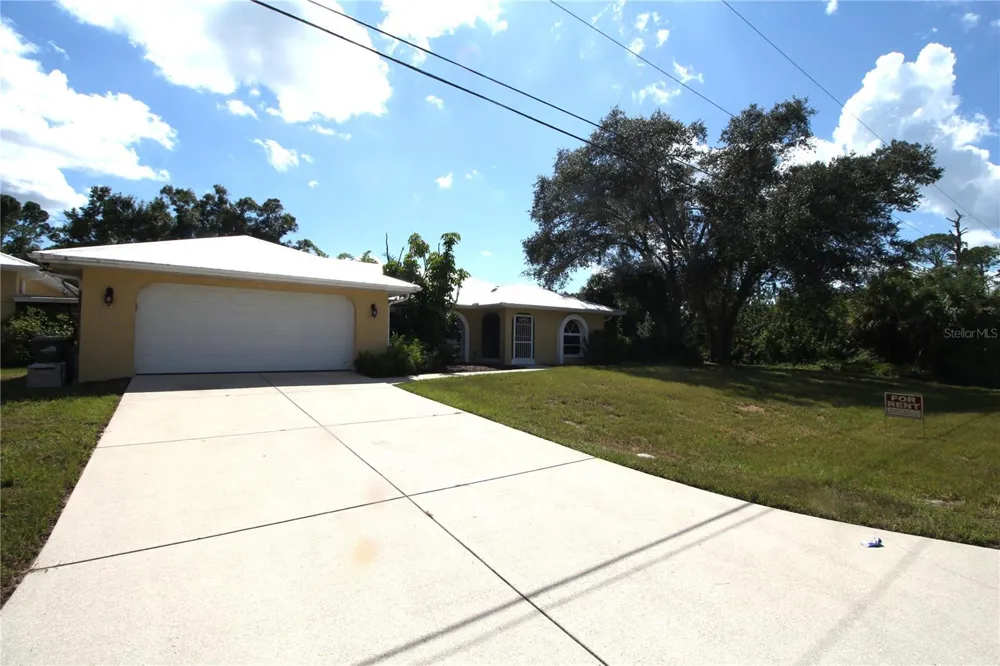 1759 ALABELLE LANE North Port, FL 34286