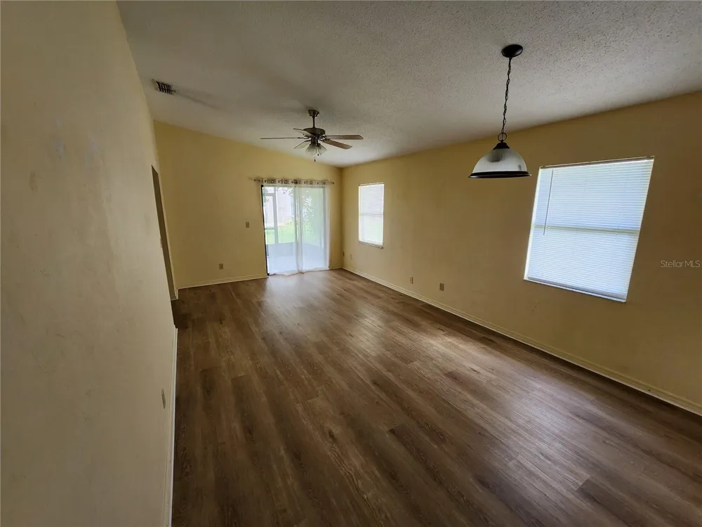 322 PARADISE LANE Edgewater, FL 32132