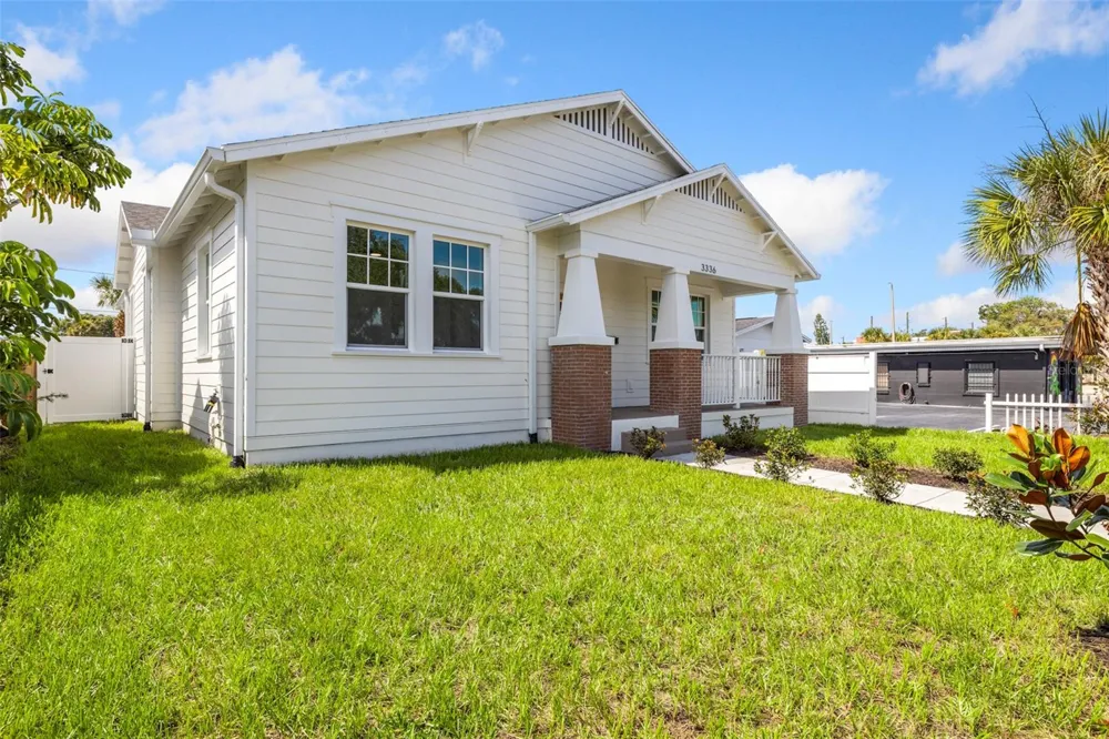3336 8TH AVENUE St Petersburg, FL 33713