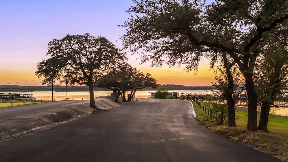 6300 Lakeshore Drive Lago Vista, TX 78645